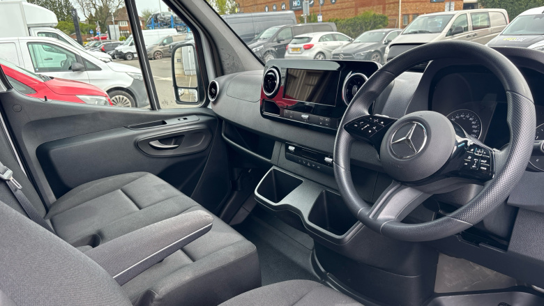 Mercedes-Benz Sprinter 315Cdi L3 Diesel Rwd 3.5t H2 Pro Van 9G-Tronic
